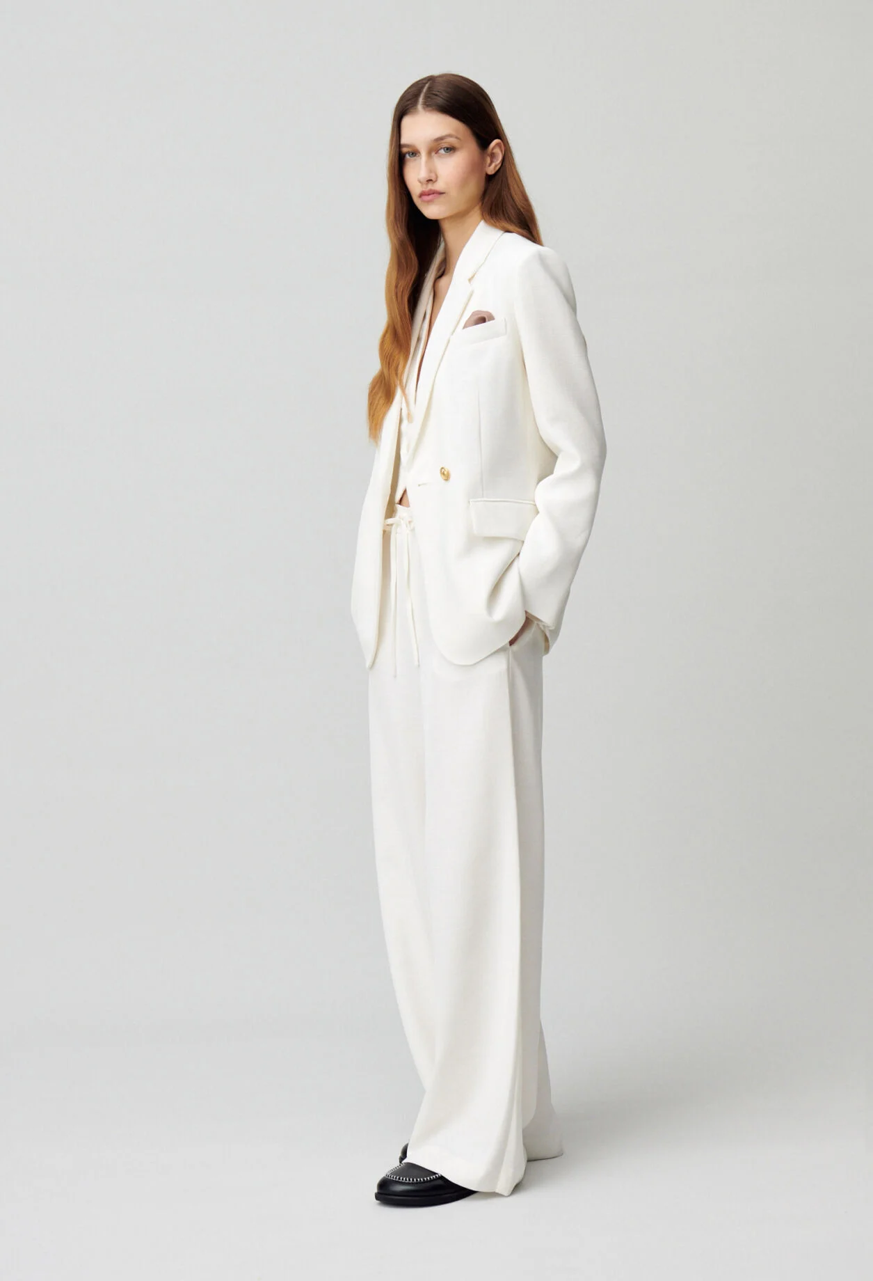Buttoned blazer