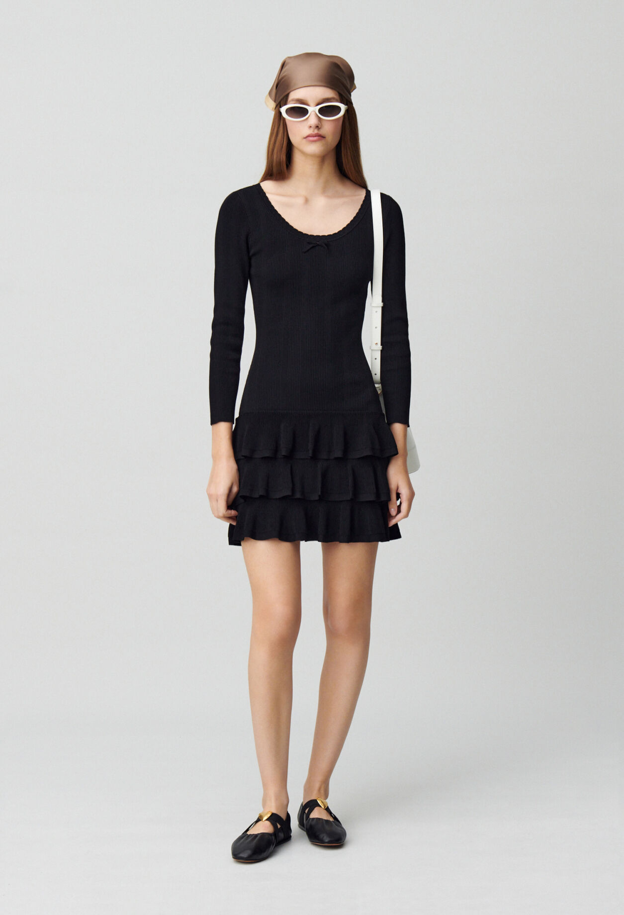 Short fine-knit dress 8 Short fine-knit dress