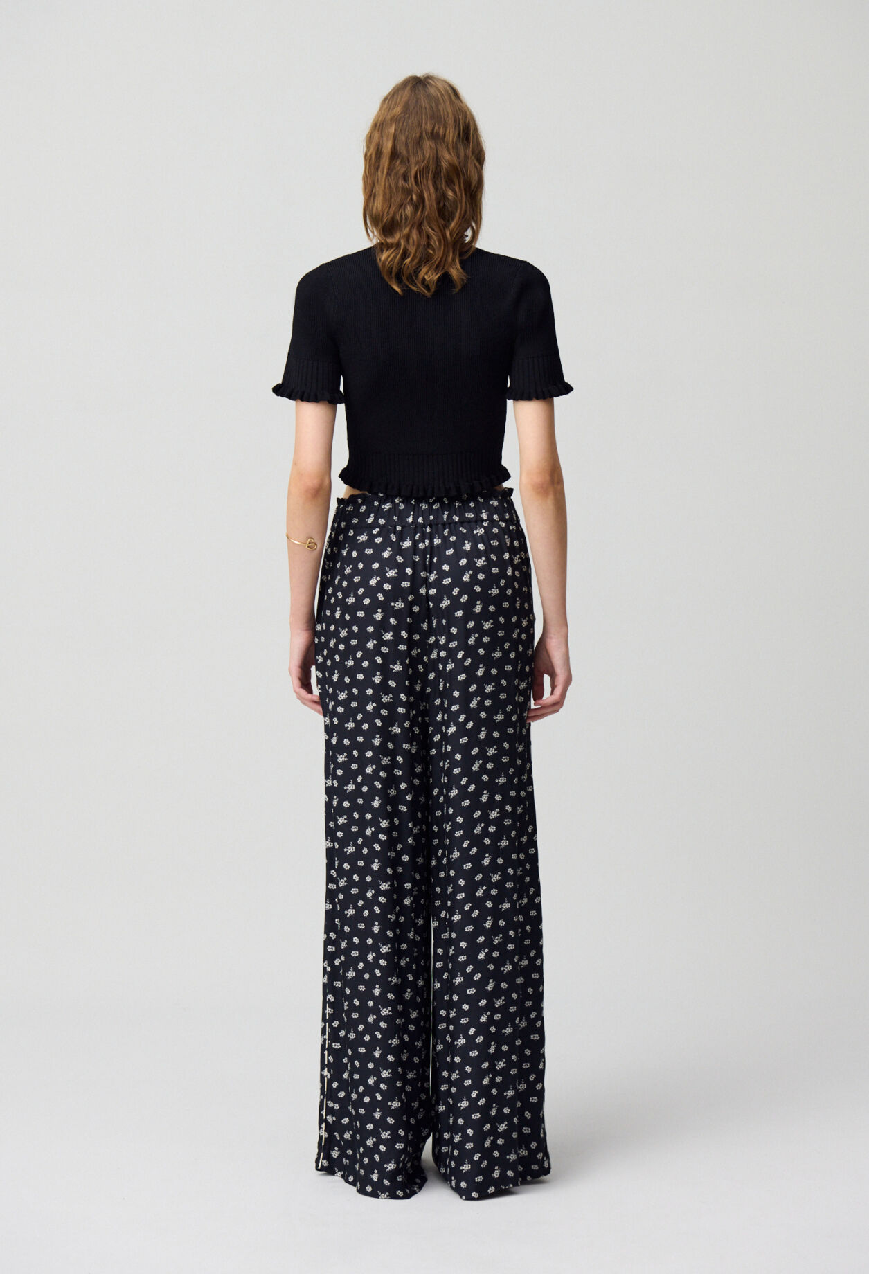 Wide-Leg Fluid Print Trousers 5 Wide-Leg Fluid Print Trousers