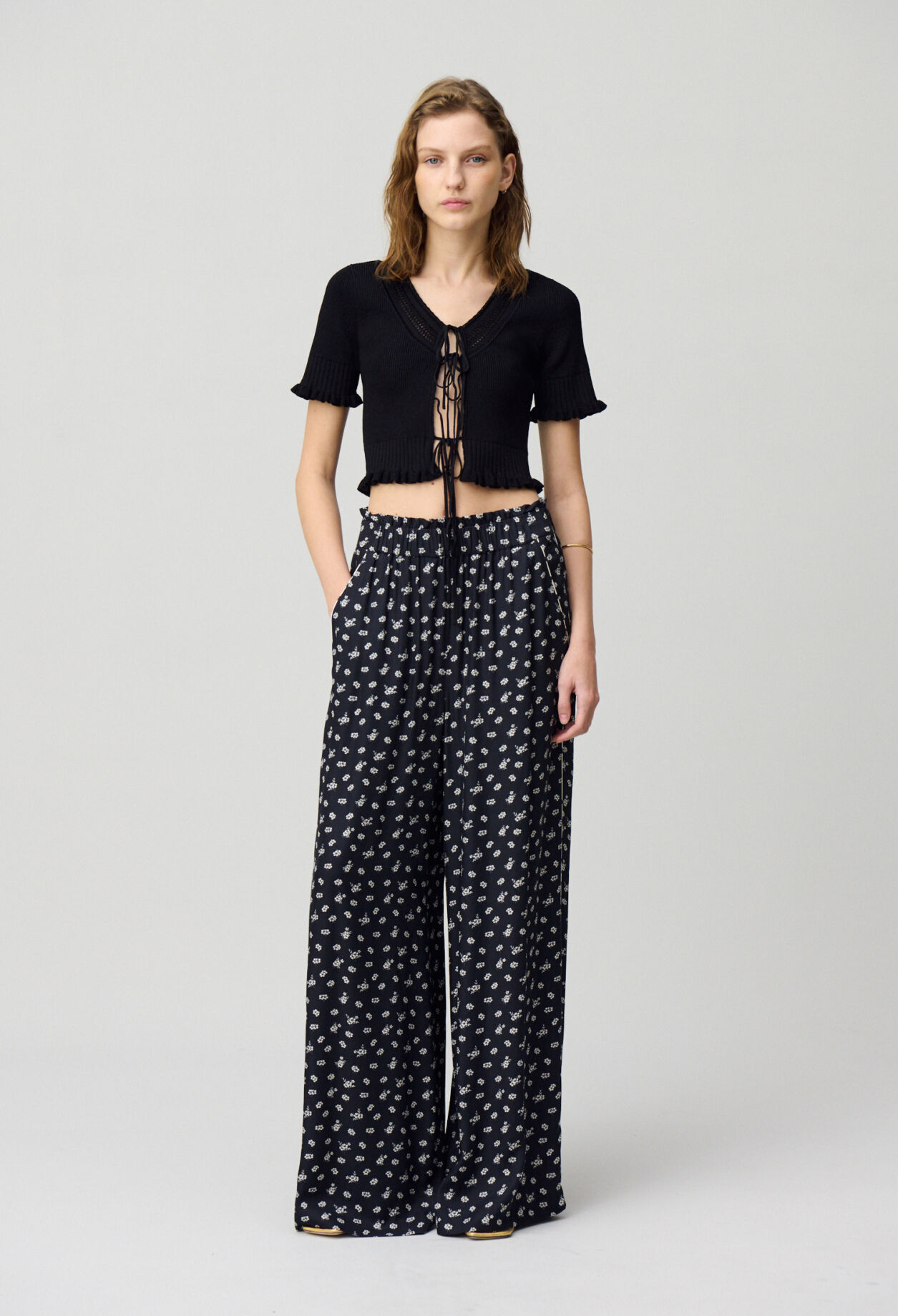 Wide-Leg Fluid Print Trousers 8 Wide-Leg Fluid Print Trousers