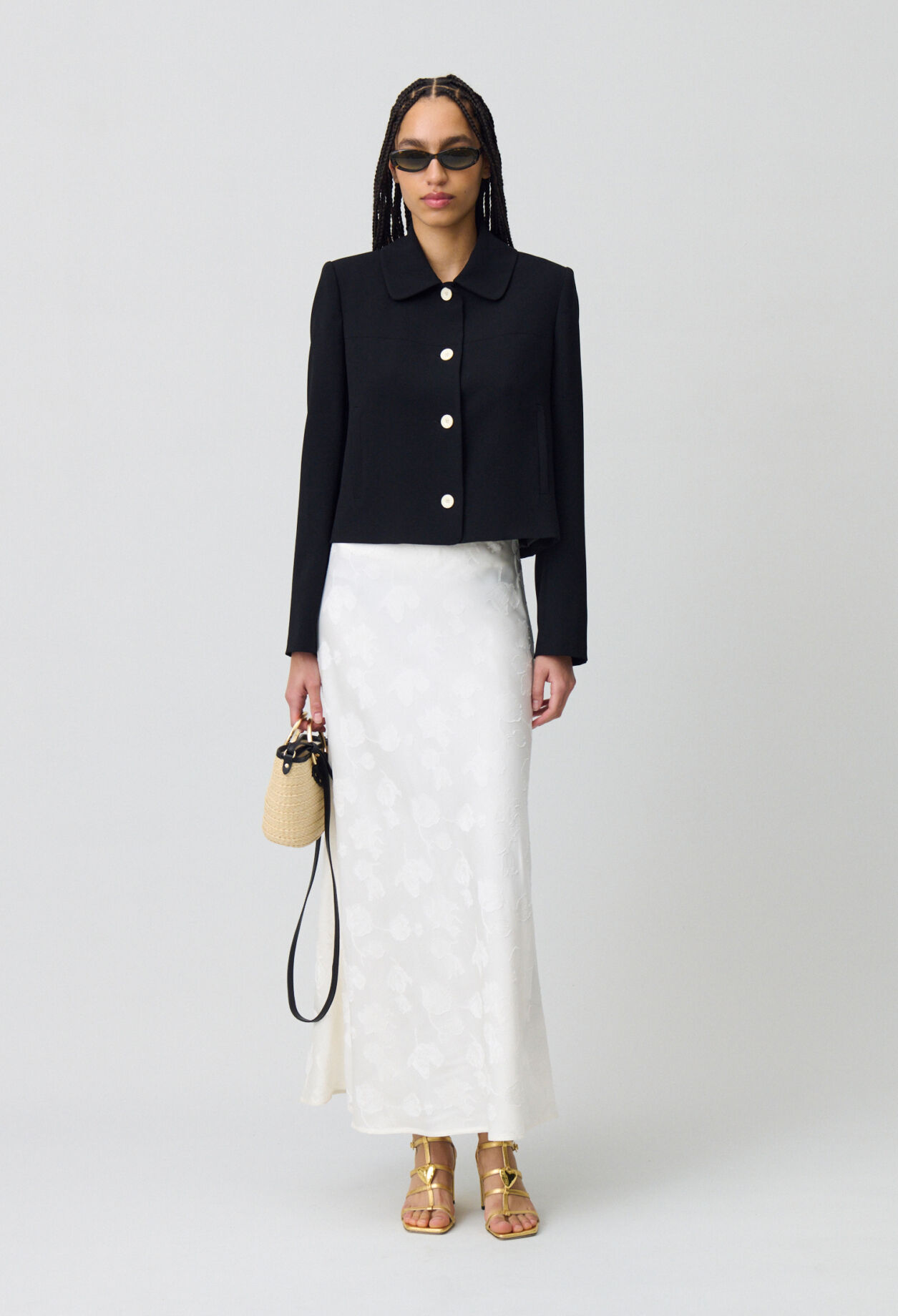 Mid-length flowy satin skirt 8 Mid-length flowy satin skirt