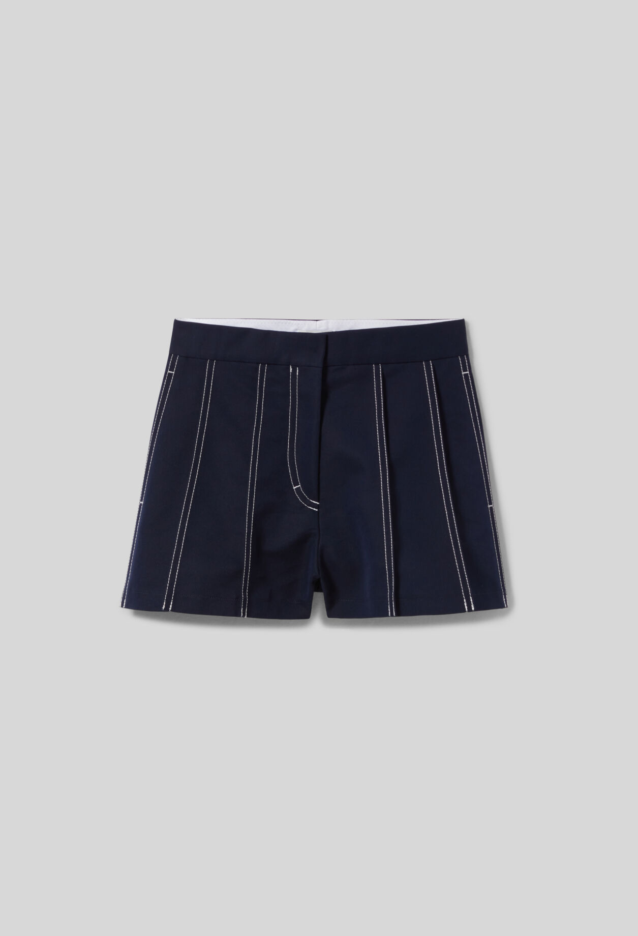 Pleated Contrast Shorts 7 Pleated Contrast Shorts