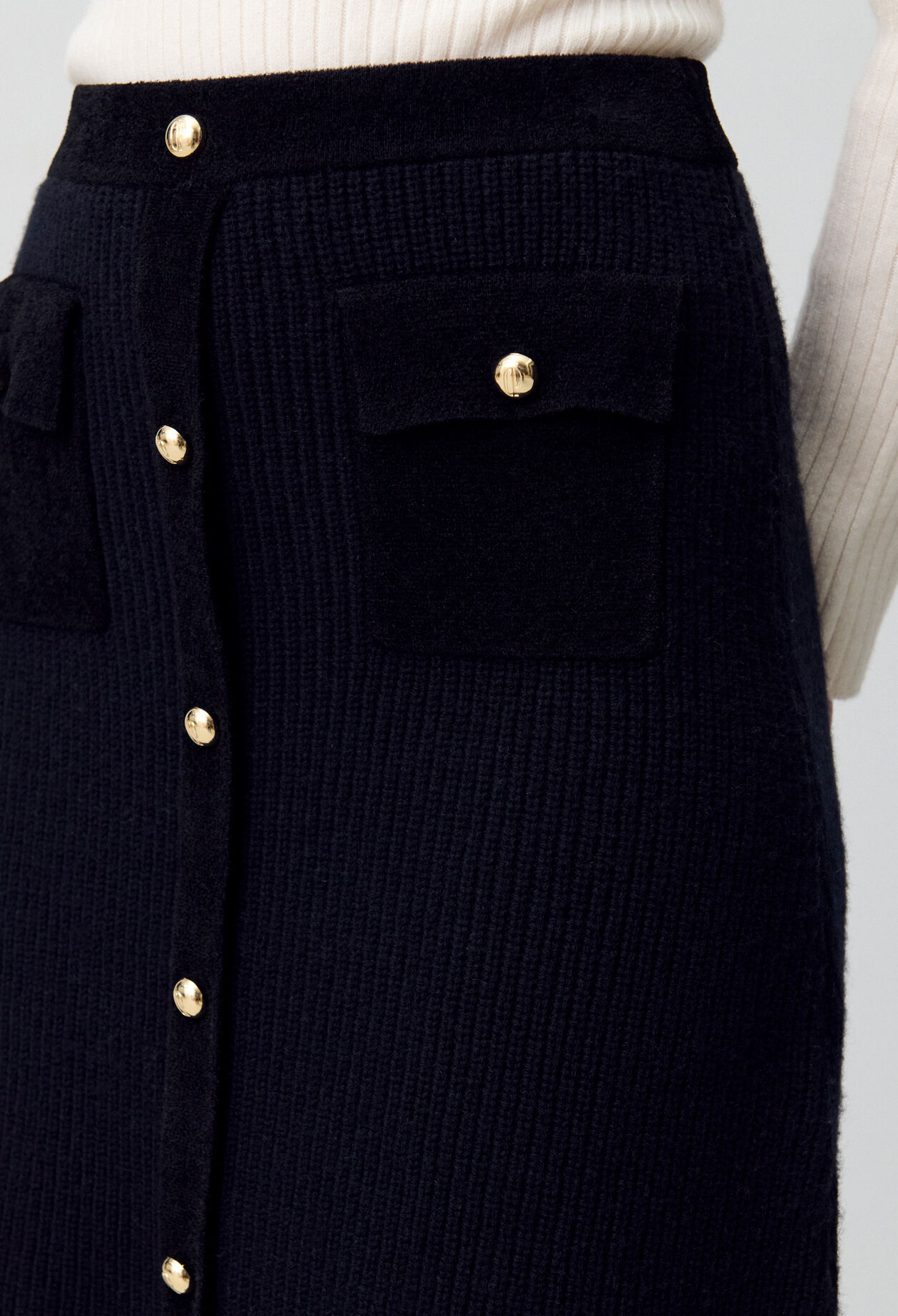 Short knitted skirt 4 Short knitted skirt