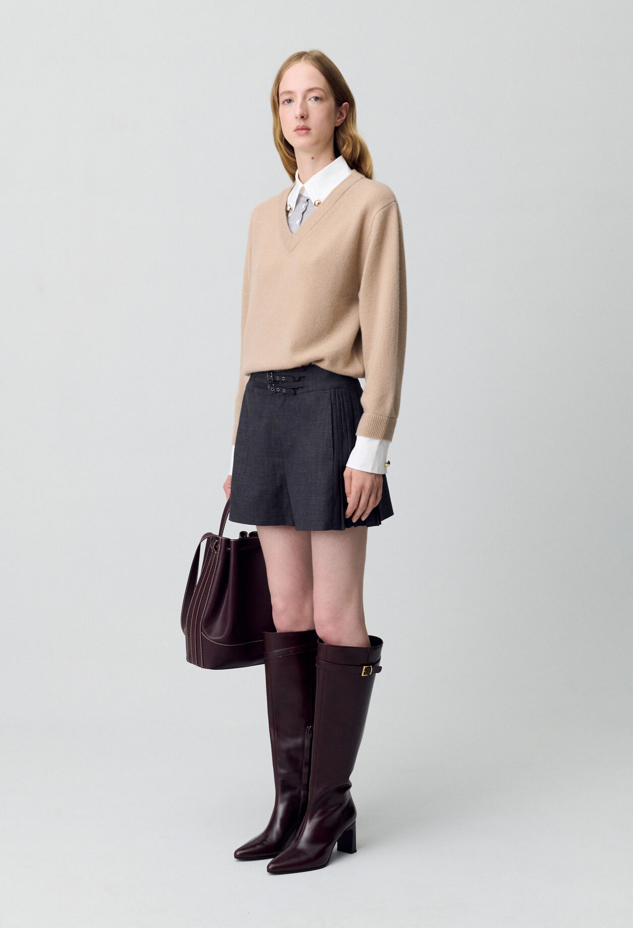 V-neck Jumper 3 V-neck Jumper