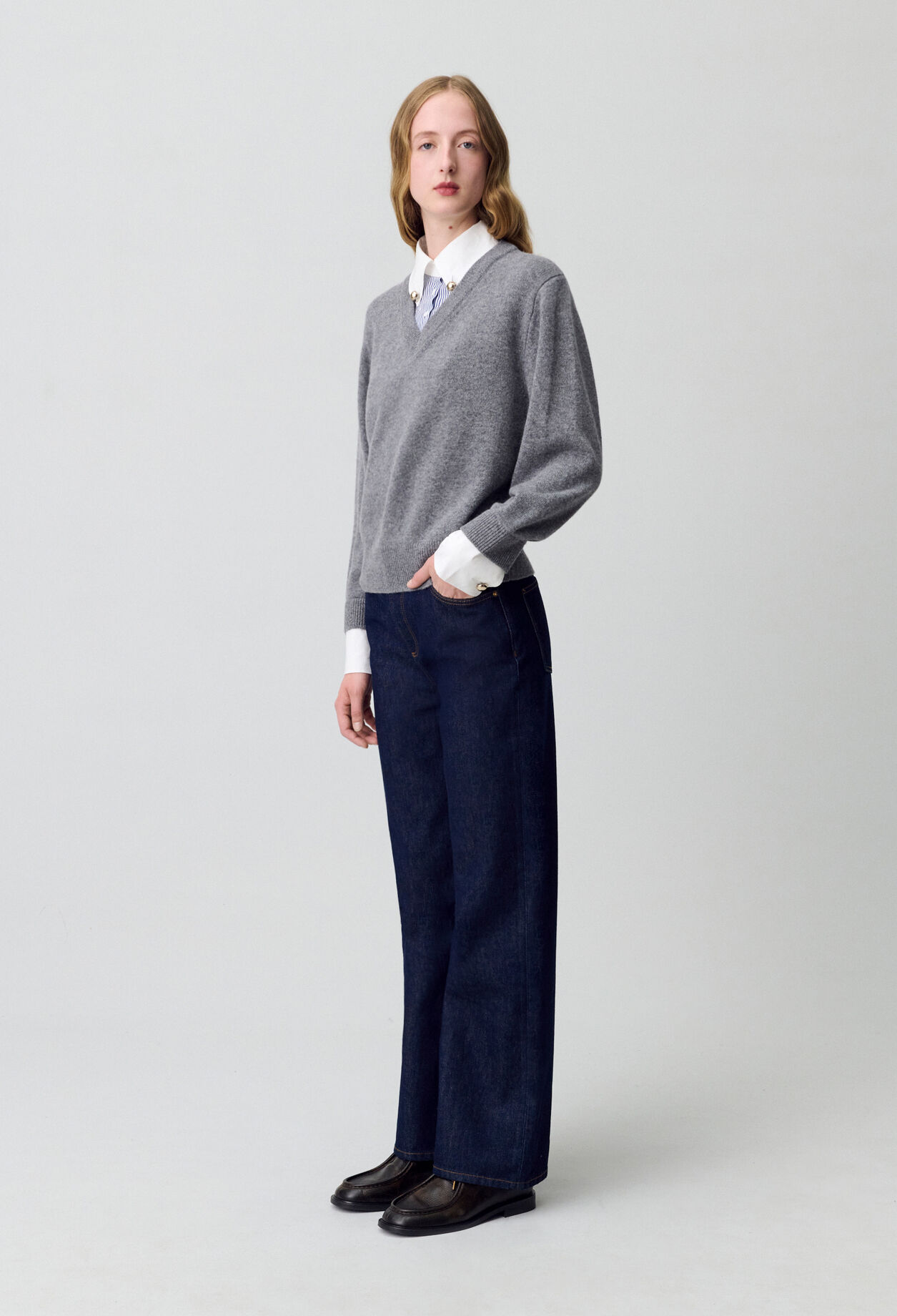 V-neck Jumper 3 V-neck Jumper