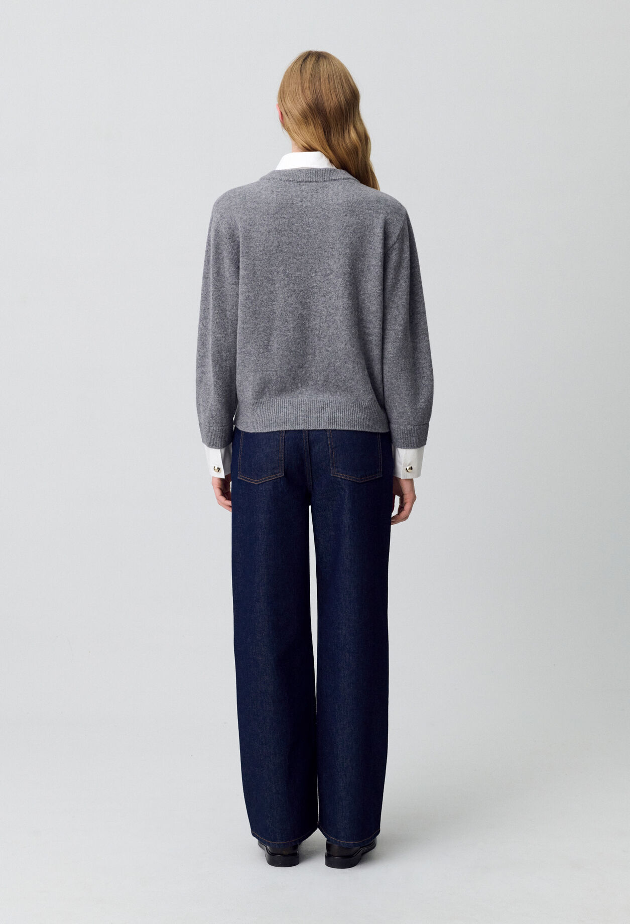 V-neck Jumper 6 V-neck Jumper