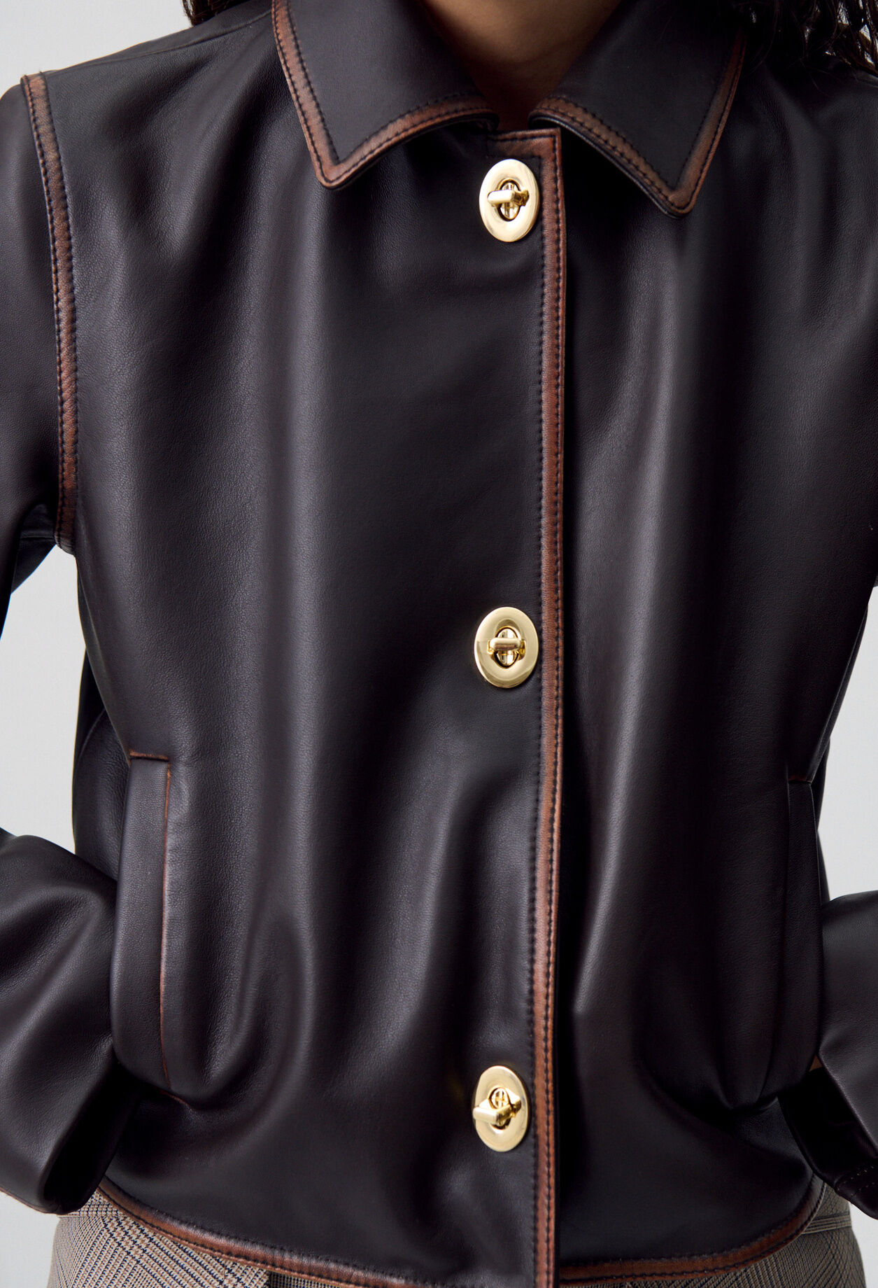 Cropped Vintage Leather Jacket 3 Cropped Vintage Leather Jacket