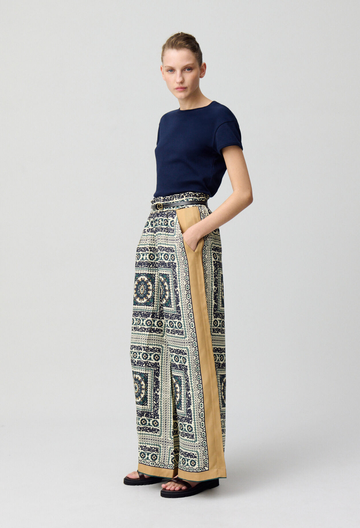 Flowing wide-leg print trousers 3 Flowing wide-leg print trousers